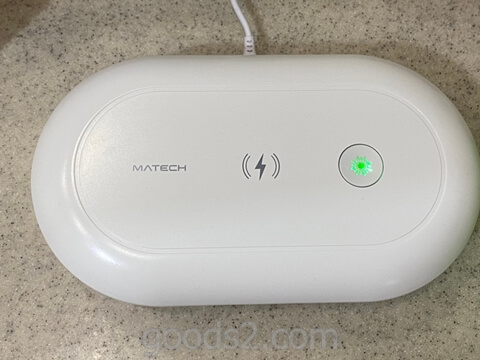 MATECH AirCase UV除菌ケース を1回押した所